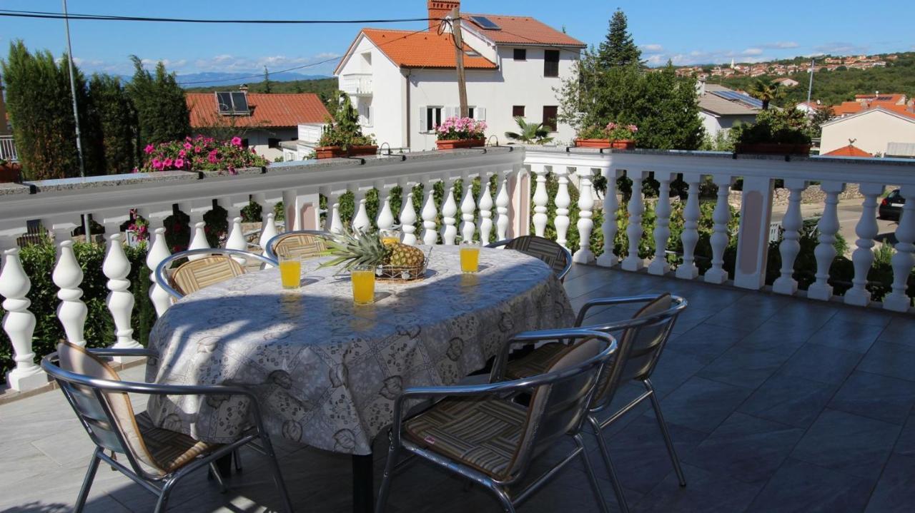 Apartments Ravlic Ana Малинска Экстерьер фото