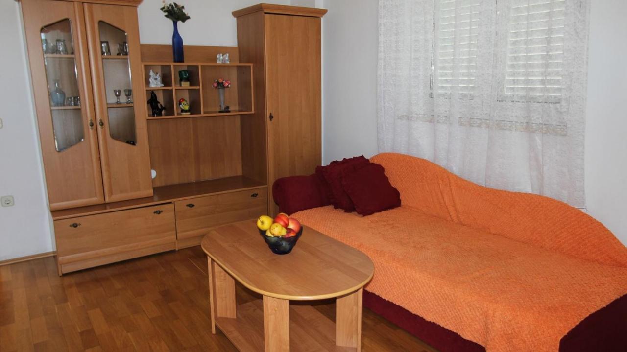 Apartments Ravlic Ana Малинска Экстерьер фото